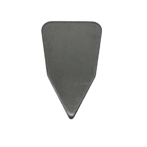 IRON HOE PIN/MATA CANGKUL BESI (HOE PIN ONLY)
