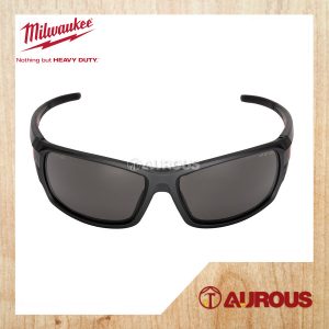 MILWAUKEE TINTED HIGH PERFORMANCE SAFETY GLASSES ANTI FOG ANTI SCRATCH LENSES [BLACK] 48-73-2025A