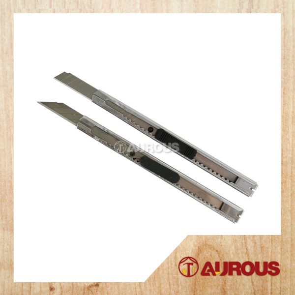 9MM BLADE UTILITY METAL BLADE CUTTING KNIFE / PAPER CUTTER / SNAP OFF BLADE KNIFE (NORMAL/SHARP)